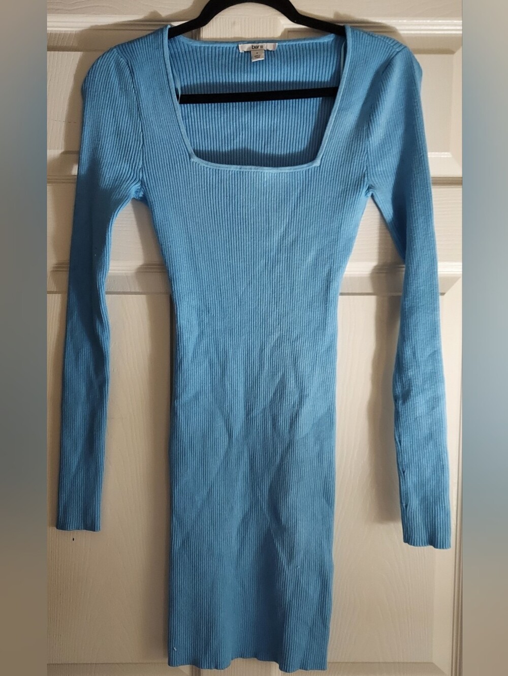 Blue Ribbed Bar III Square-Neck Long Sleeve Dress. Size Small.  D-601